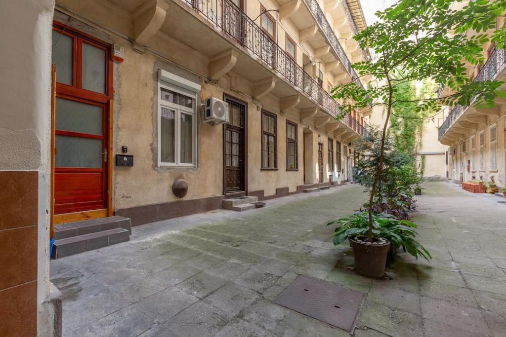 K5 Kis Apartment 布达佩斯 外观 照片